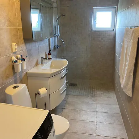 Bugardsasen1, Whole House * 桑讷菲尤尔