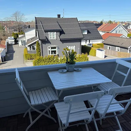 Bugardsasen1, Whole House בית נופש סאנדפיורד